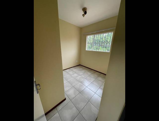 2 BEDROOM APARTMENT FOR SALE IN HALFWAY GARDENS